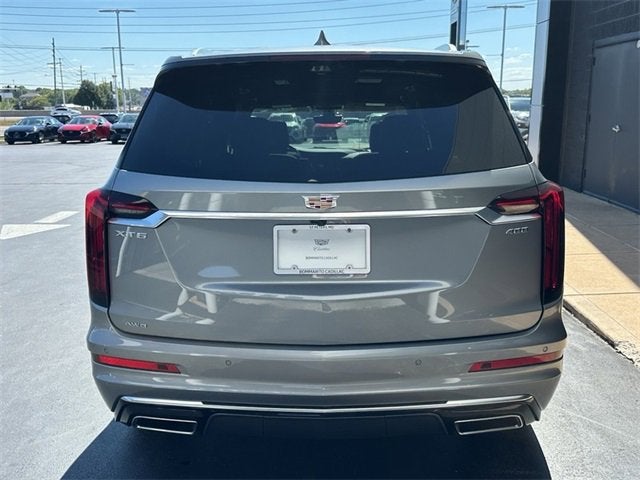 2025 Cadillac XT6 Premium Luxury