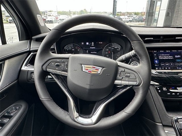 2025 Cadillac XT6 Premium Luxury