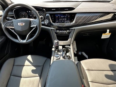 2025 Cadillac XT6 Premium Luxury