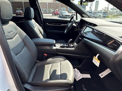 2025 Cadillac XT6 Premium Luxury
