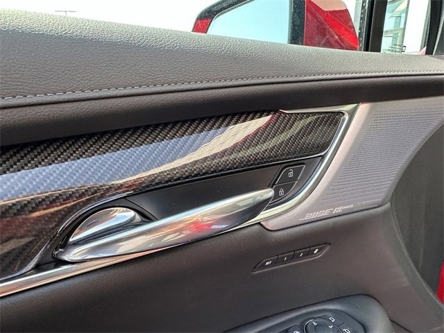 2025 Cadillac XT6 Sport