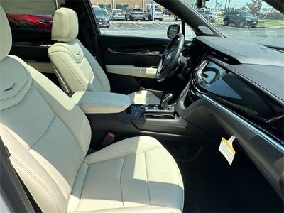 2025 Cadillac XT6 Sport