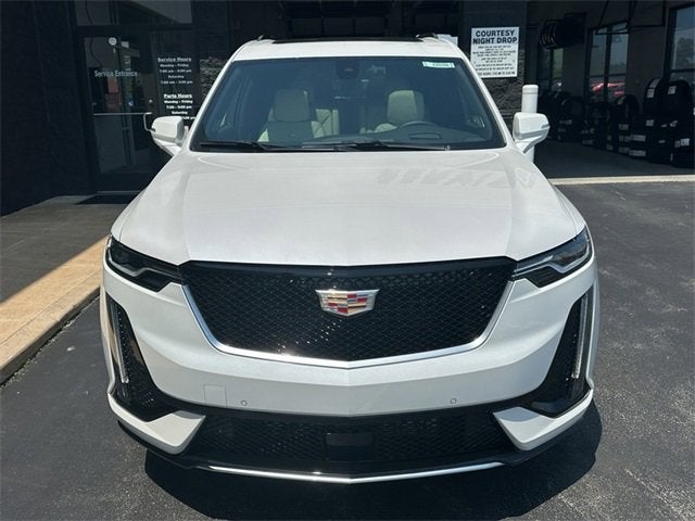 2025 Cadillac XT6 Sport