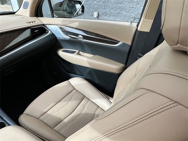 2025 Cadillac XT6 Sport