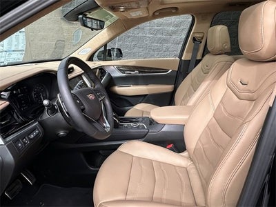 2025 Cadillac XT6 Sport