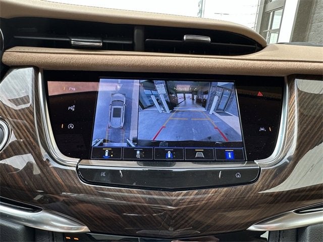 2025 Cadillac XT6 Sport