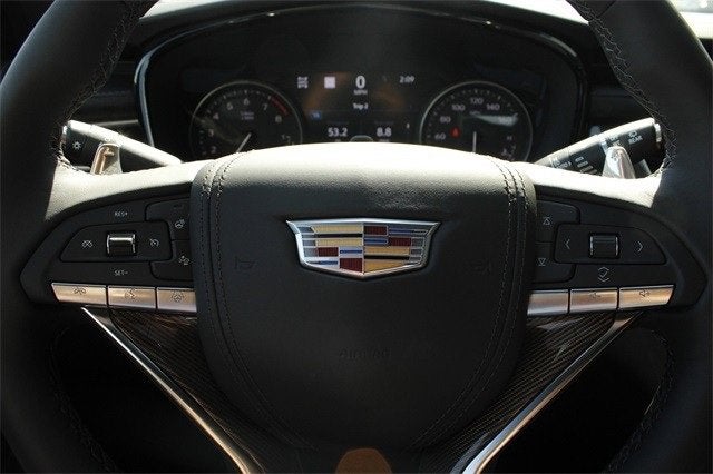 2025 Cadillac XT6 Sport