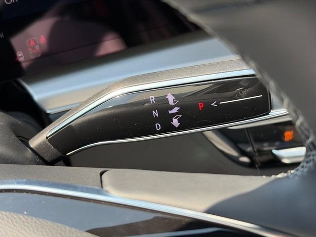 2027 Cadillac LYRIQ Premium Luxury