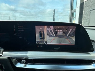 2025 Cadillac LYRIQ Luxury 3