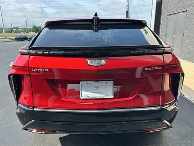 2025 Cadillac LYRIQ Luxury 3