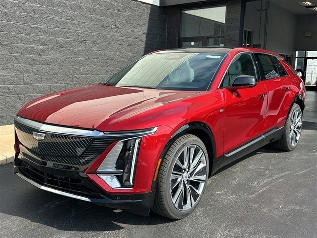2025 Cadillac LYRIQ Luxury 3