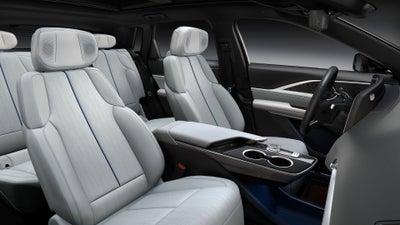 2025 Cadillac LYRIQ Luxury 3