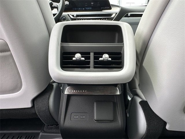 2025 Cadillac LYRIQ Sport 2