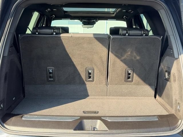 2023 Cadillac Escalade 4WD Premium Luxury