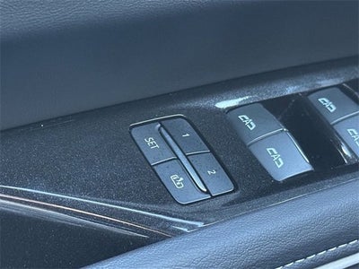 2024 Cadillac Escalade Sport