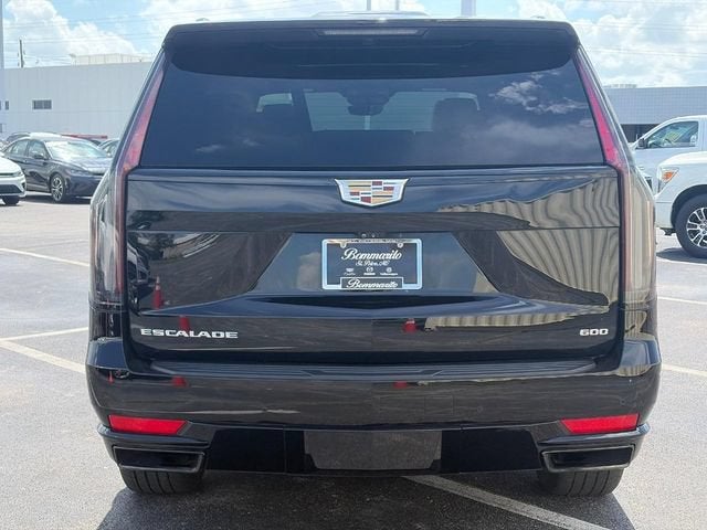 2021 Cadillac Escalade Sport