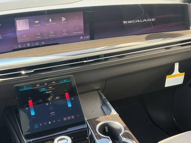 2026 Cadillac Escalade Luxury