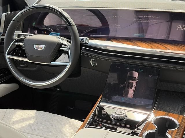 2026 Cadillac Escalade ESV Platinum Luxury