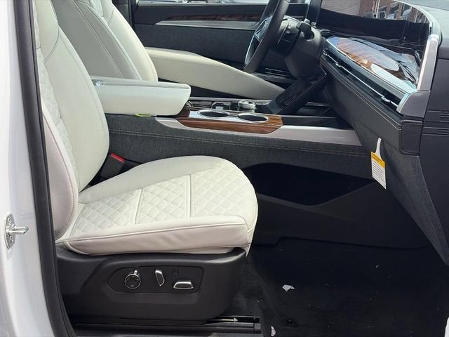 2026 Cadillac Escalade ESV Platinum Luxury