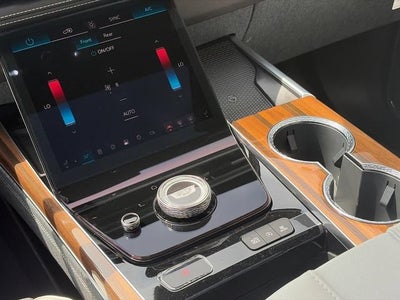 2026 Cadillac Escalade ESV Platinum Luxury