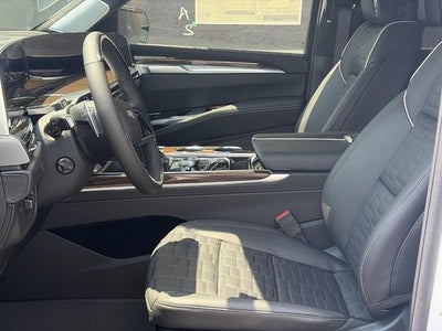 2026 Cadillac Escalade ESV Platinum Sport