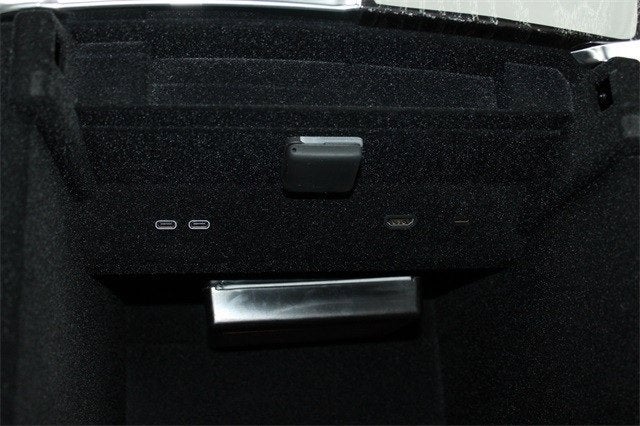 2025 Cadillac ESCALADE IQ Luxury 1