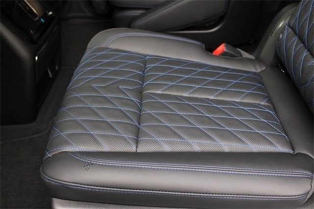 2025 Cadillac ESCALADE IQ Luxury 1