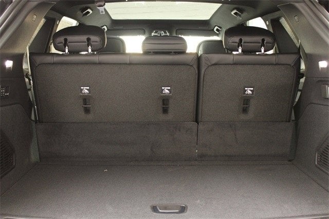 2025 Cadillac ESCALADE IQ Luxury 1