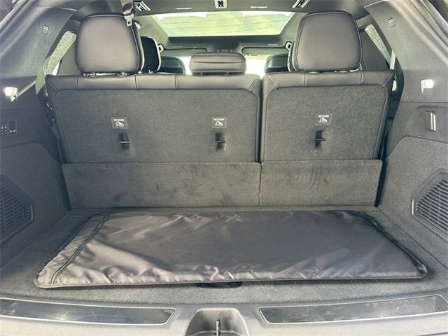 2025 Cadillac ESCALADE IQ Luxury 1