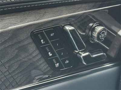 2025 Cadillac ESCALADE IQ Sport 2