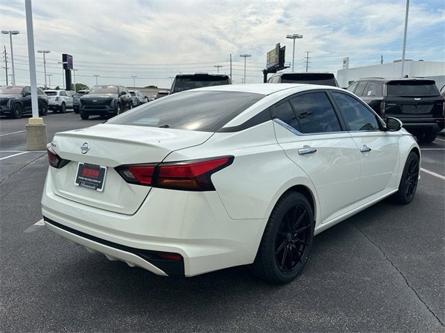 2022 Nissan Altima 2.5 S