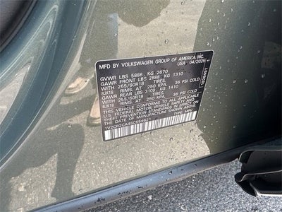 2025 Volkswagen Atlas 2.0T Peak Edition