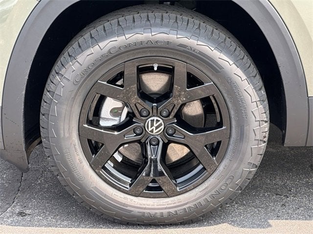 2025 Volkswagen Atlas 2.0T Peak Edition