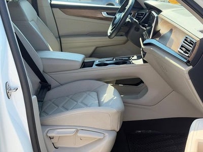 2024 Volkswagen Atlas 2.0T SE