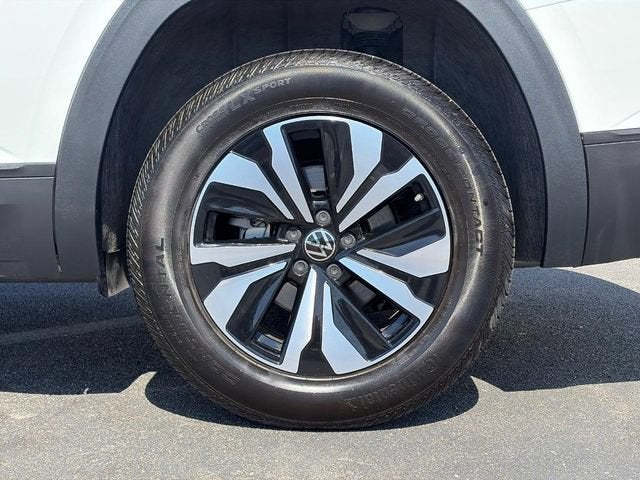 2024 Volkswagen Atlas 2.0T SE