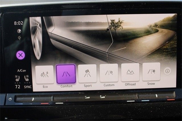 2025 Volkswagen Atlas Cross Sport 2.0T SEL Premium R-Line