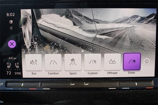 2025 Volkswagen Atlas Cross Sport 2.0T SEL Premium R-Line