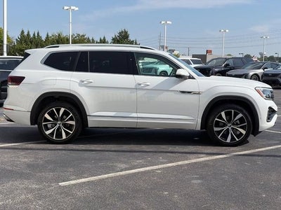 2024 Volkswagen Atlas 2.0T SEL Premium R-Line