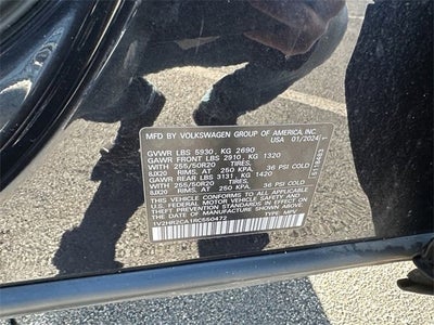 2024 Volkswagen Atlas 2.0T SE w/Technology