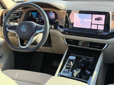 2024 Volkswagen Atlas 2.0T SE w/Technology