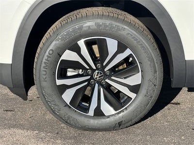 2026 Volkswagen Atlas 2.0T SE