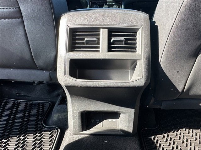 2023 Volkswagen Atlas Cross Sport 3.6L V6 SEL