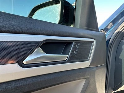 2023 Volkswagen Atlas Cross Sport 3.6L V6 SEL