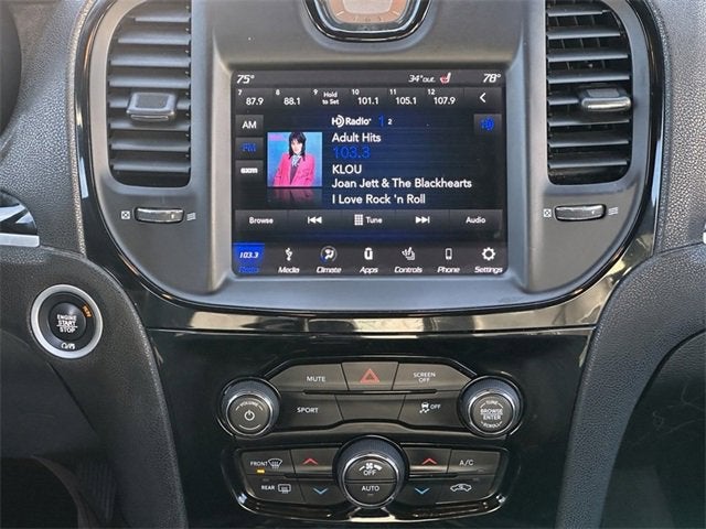 2018 Chrysler 300 300S