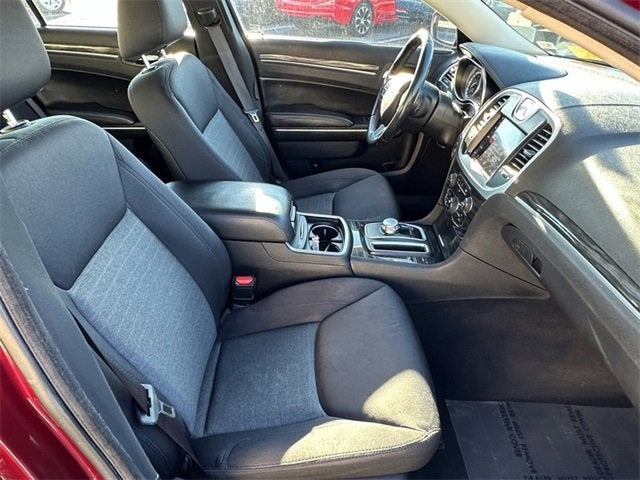 2019 Chrysler 300 Touring