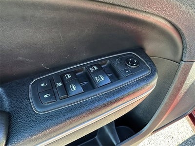 2019 Chrysler 300 Touring