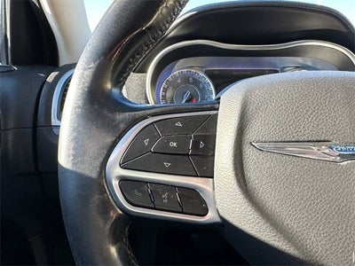 2019 Chrysler 300 Touring