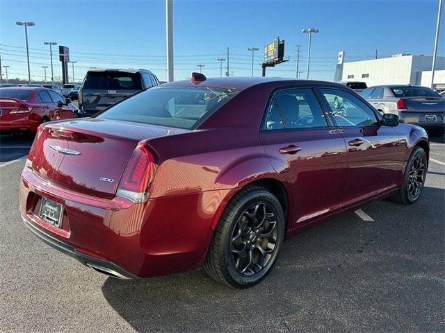2019 Chrysler 300 Touring