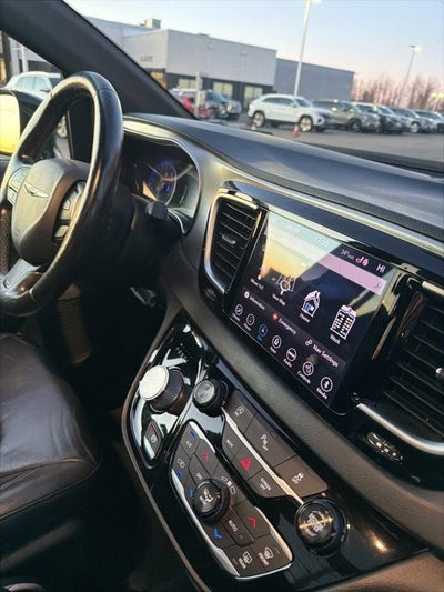 2018 Chrysler Pacifica Touring L Plus