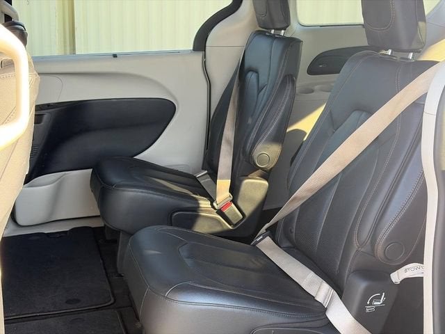 2020 Chrysler Pacifica Touring L Plus